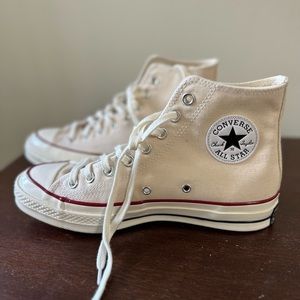 Converse all-star. Women’s size 9, men size 7